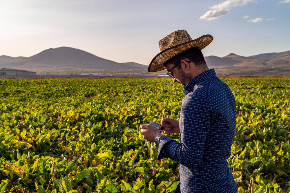 Smart,Farming,,Using,Modern,Technologies,In,Agriculture.,Young,Man,Agronomist